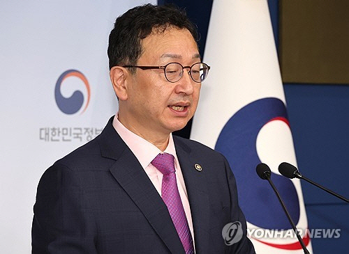 국민권익위 정승윤 부위원장 [연합뉴스]